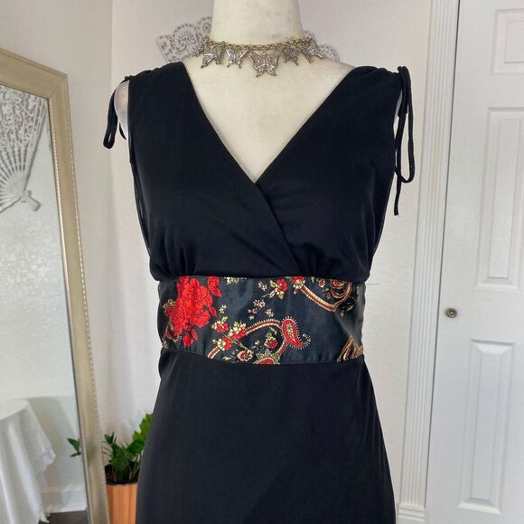 Early 2000's Whimsygoth Black Red Colorful Satin Paisley Asymmetric Midi Dress M - Picture 3 of 8
